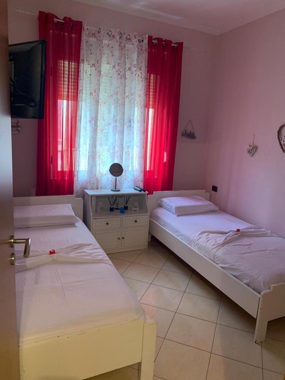 Lungomare Apartment Sea Home Vlora Kültér fotó